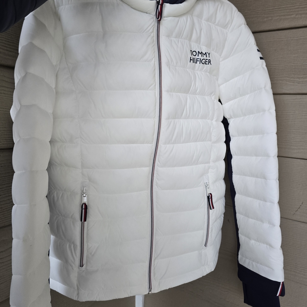 Tommy Hilfiger Women’s Packable Hooded Puffer Jacket - White/Navy - Size M - NWT